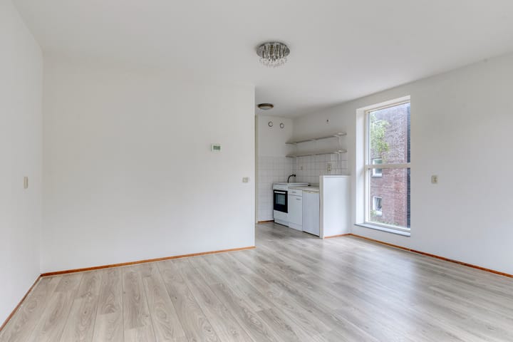 Foto 9 van Erfgooiersstraat 544