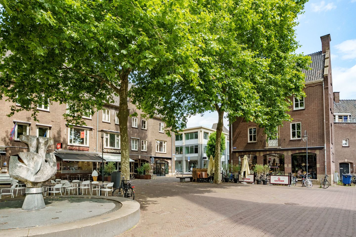 View photo 2 of Hoogstraat 23