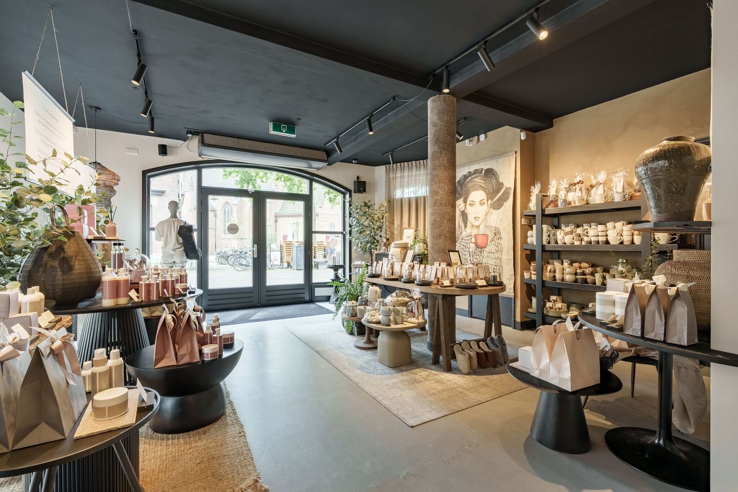 View photo 3 of Hoogstraat 23