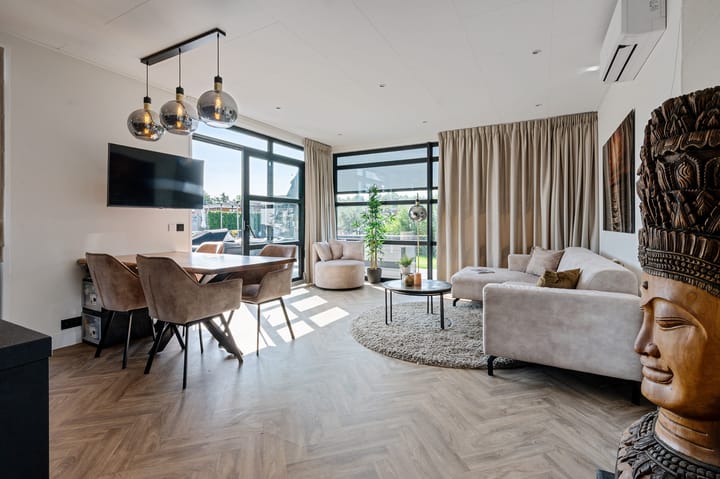 Foto 7 van Nieuw-Loosdrechtsedijk 215-CH026