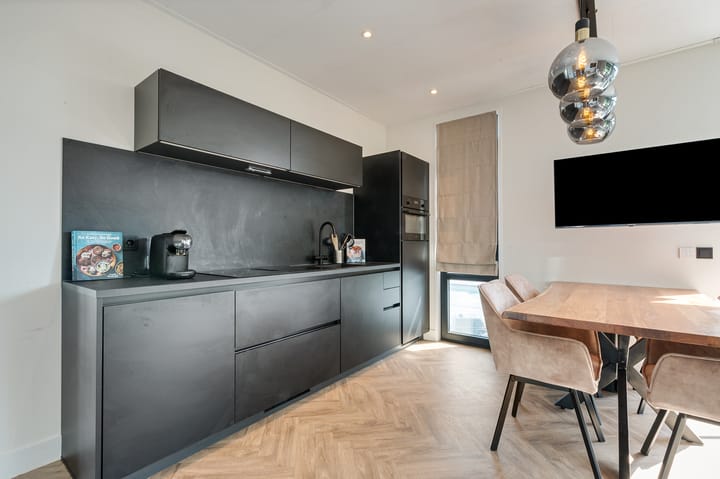 Foto 10 van Nieuw-Loosdrechtsedijk 215-CH026