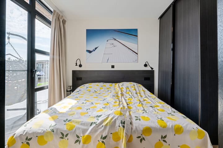 Foto 13 van Nieuw-Loosdrechtsedijk 215-CH026