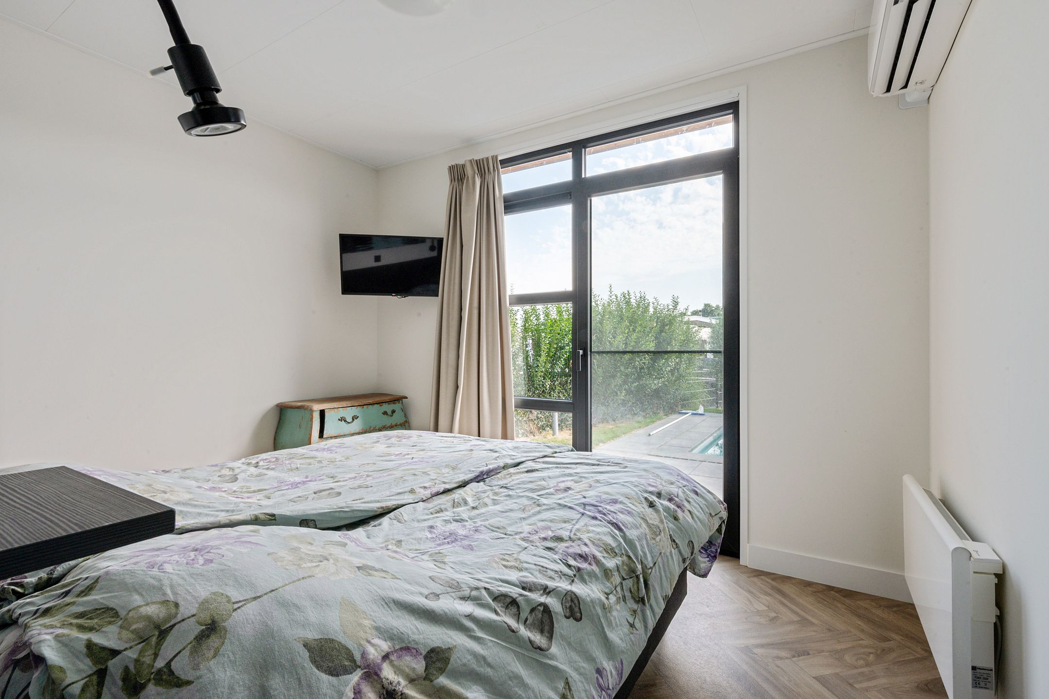 Photo 15 of Nieuw-Loosdrechtsedijk 215-CH026