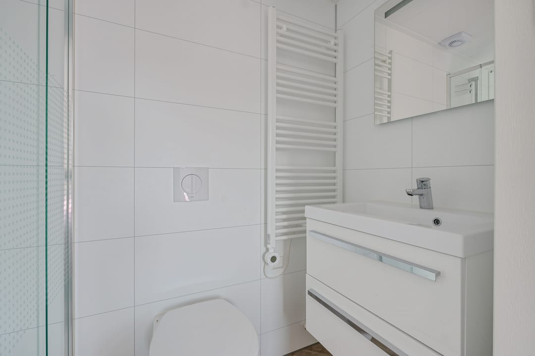 Photo 23 of Nieuw-Loosdrechtsedijk 215-CH026