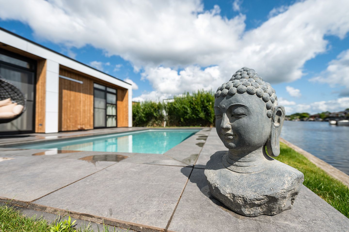 Photo 25 of Nieuw-Loosdrechtsedijk 215-CH026