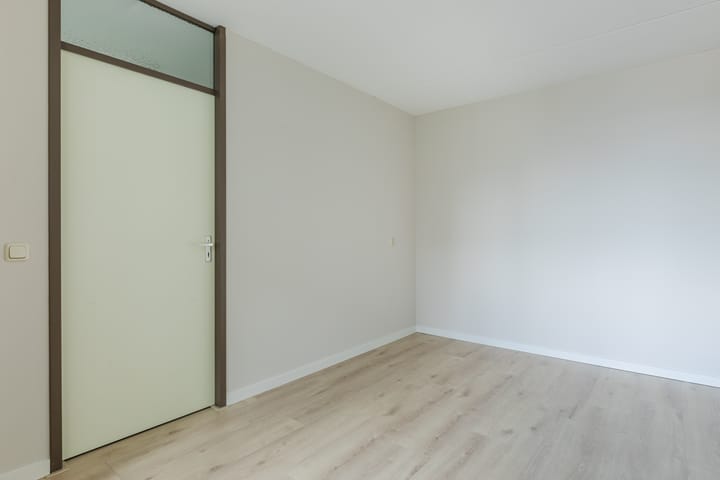 Foto 10 van Valkenierstraat 7