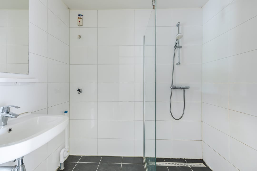 Foto 16 van Valkenierstraat 7