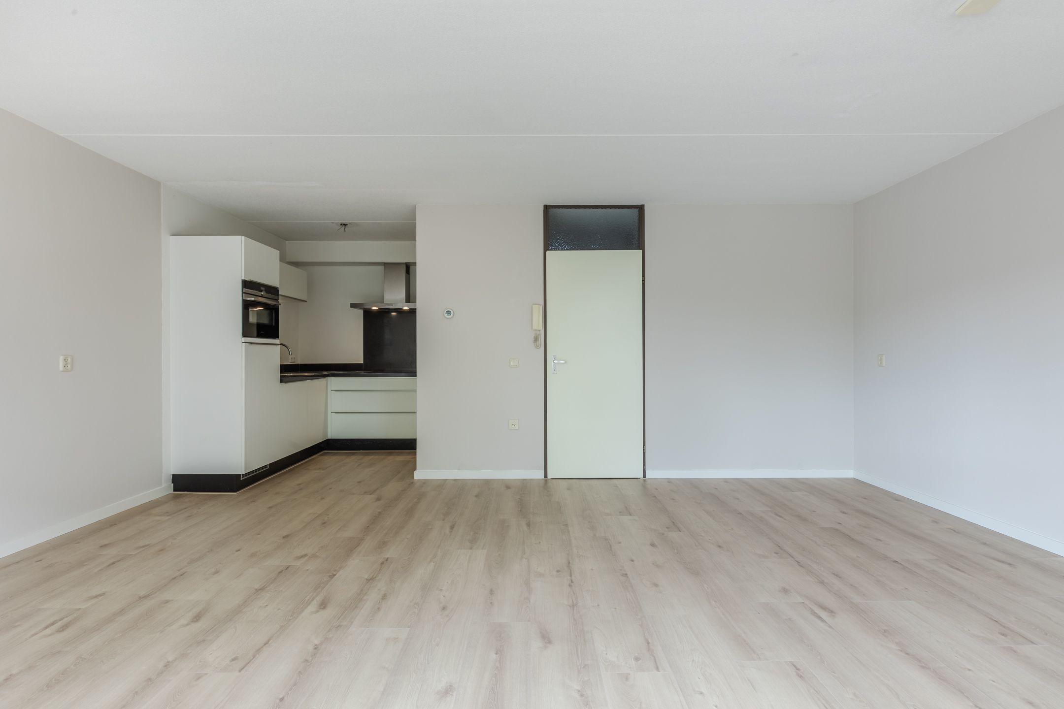 Foto 24 van Valkenierstraat 7