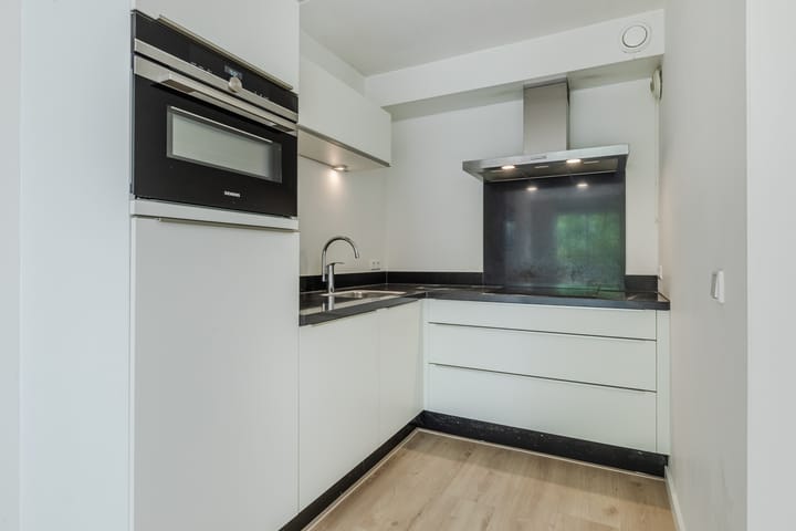 Foto 26 van Valkenierstraat 7