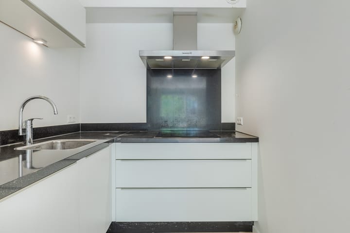 Foto 27 van Valkenierstraat 7