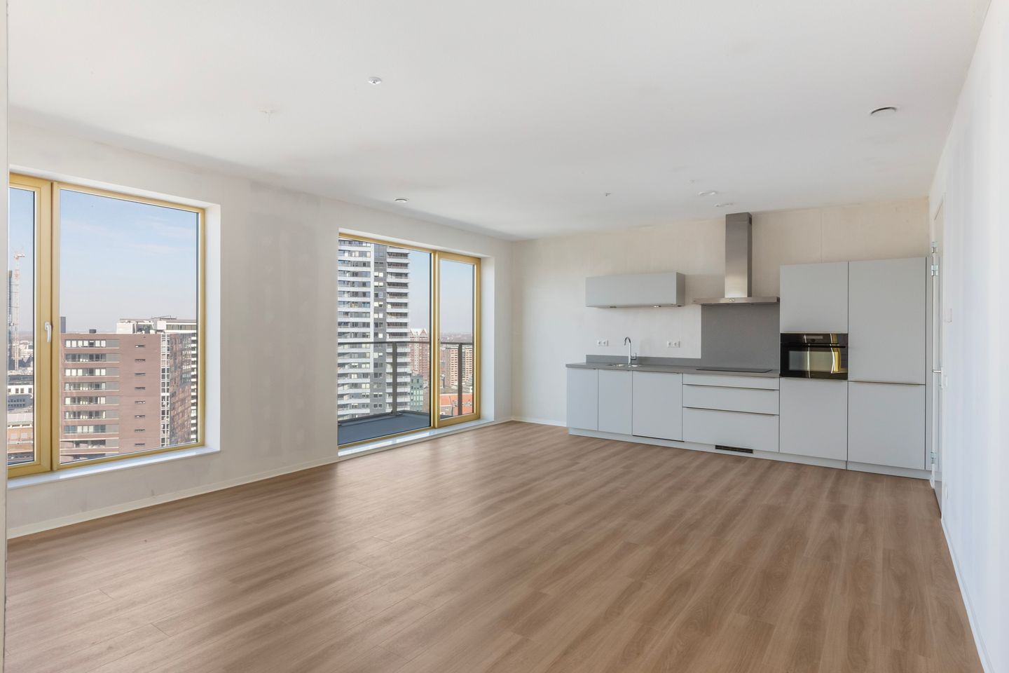 Photo 5 of Hertekade 255