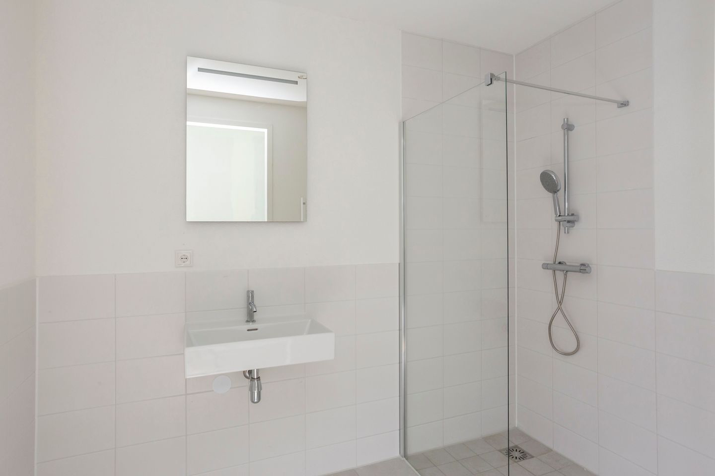 Photo 14 of Hertekade 255