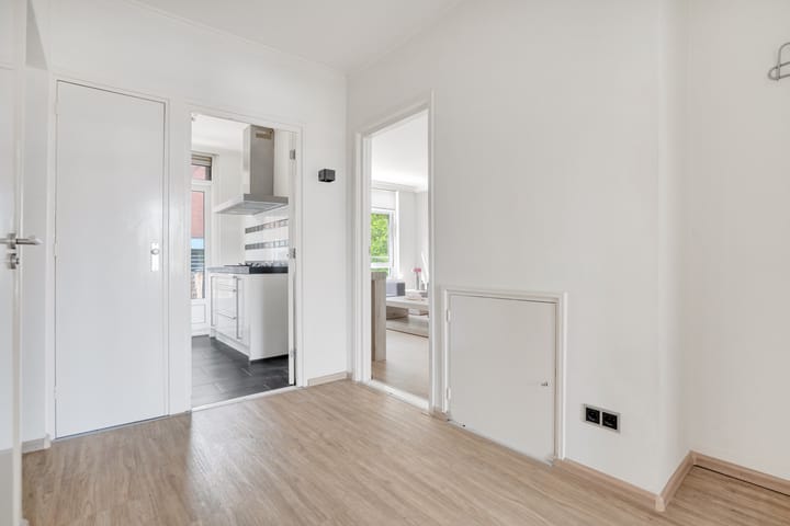 Photo 17 of H.J. van Heekplein 37