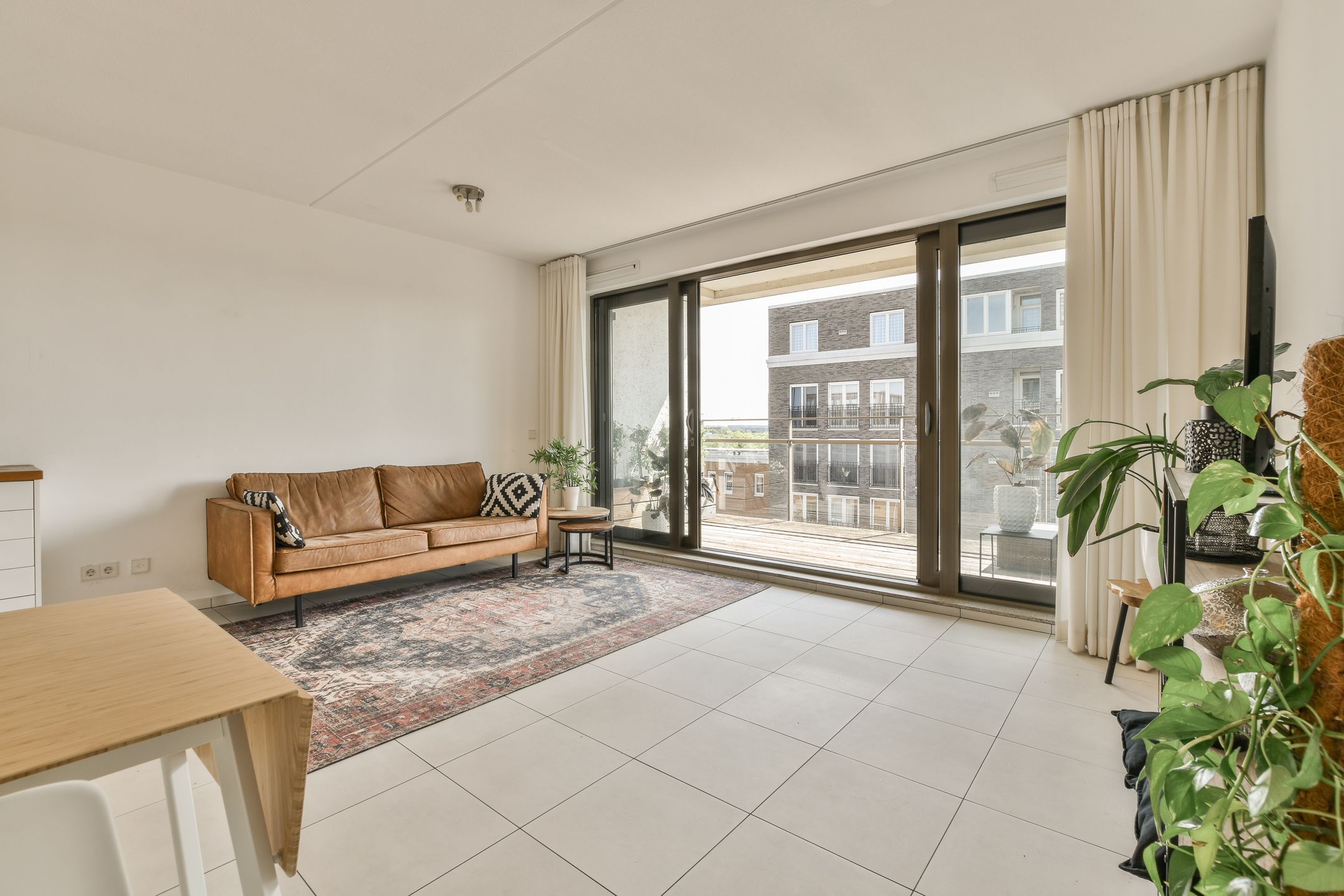 Photo 6 of Amstelvlietstraat 329