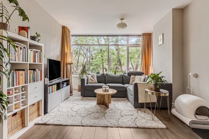 Foto 2 van Juliana van Stolberglaan 141