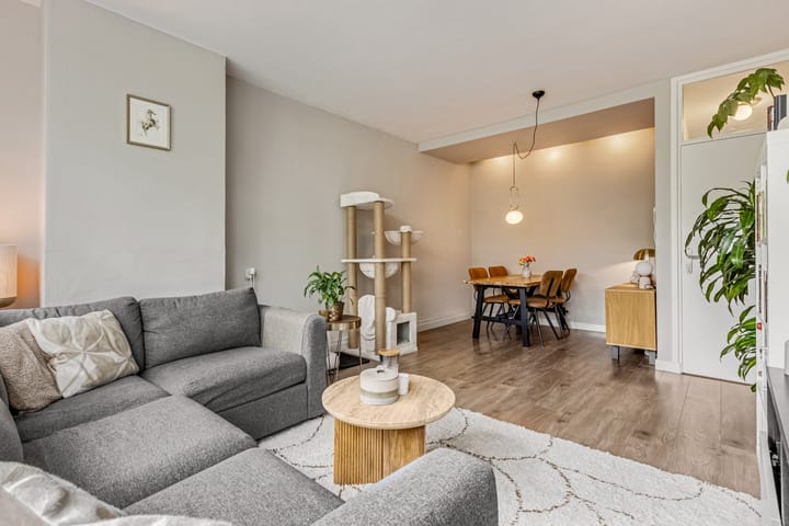 Foto 3 van Juliana van Stolberglaan 141