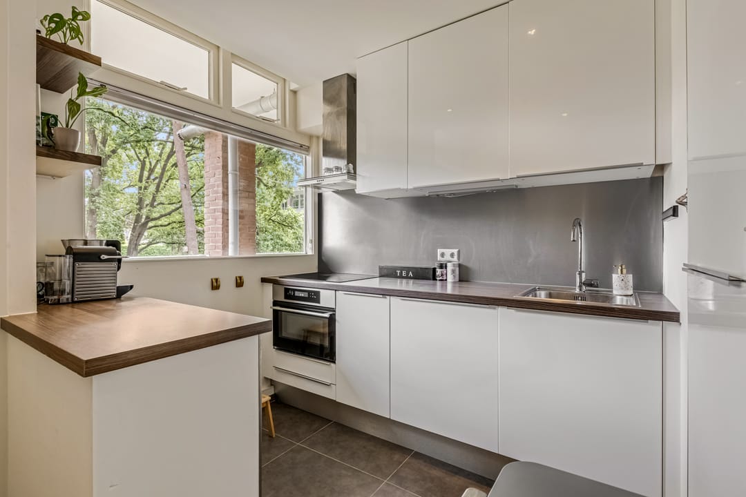 Foto 8 van Juliana van Stolberglaan 141