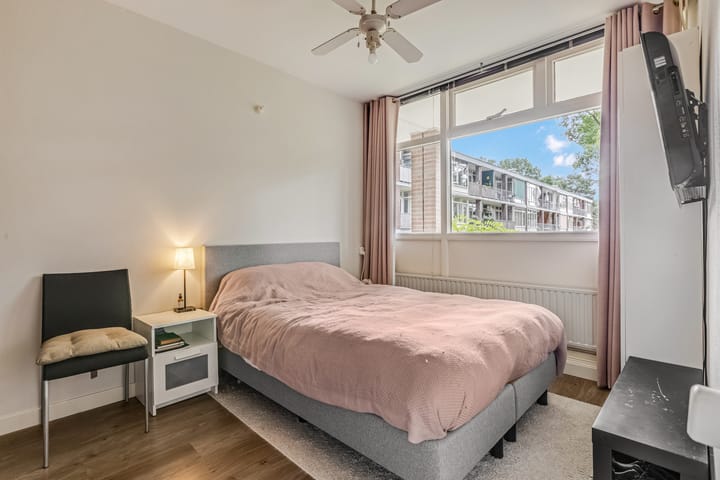 Foto 10 van Juliana van Stolberglaan 141