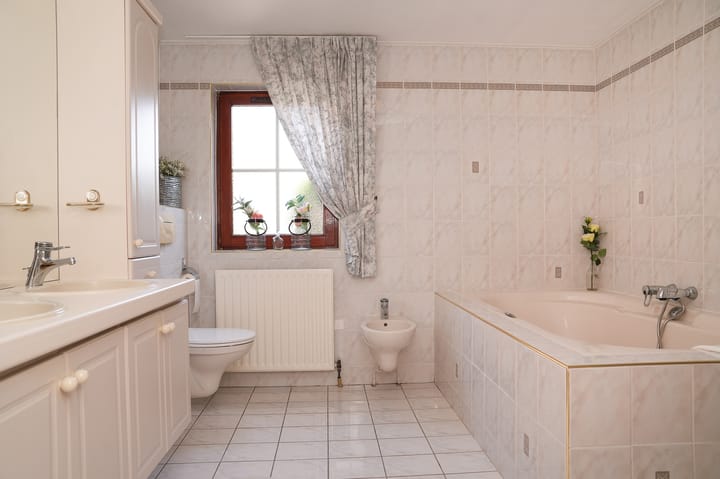 Foto 20 van Wethouder Viveenstraat 1