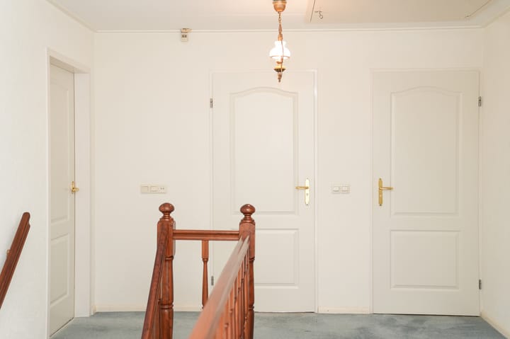 Foto 24 van Wethouder Viveenstraat 1