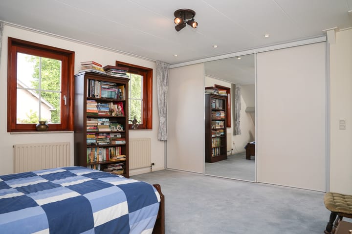 Foto 28 van Wethouder Viveenstraat 1