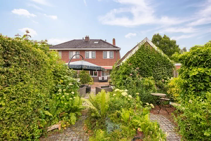 Foto 32 van Hoofdstraat 102