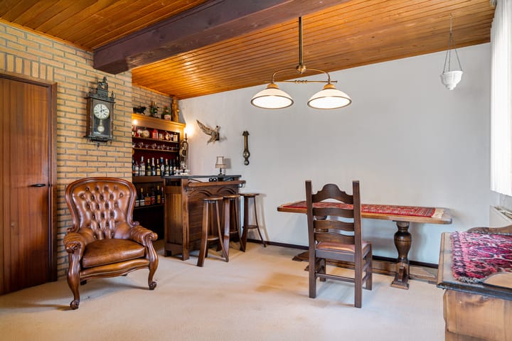 Foto 7 van van Leerodestraat 15