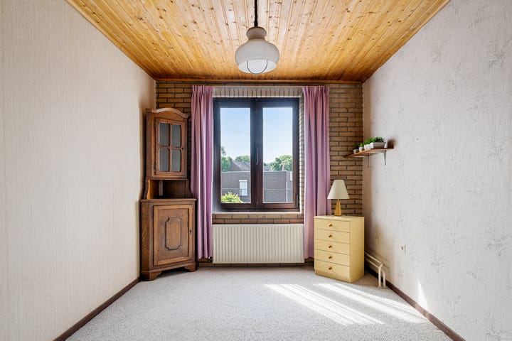 Foto 15 van van Leerodestraat 15