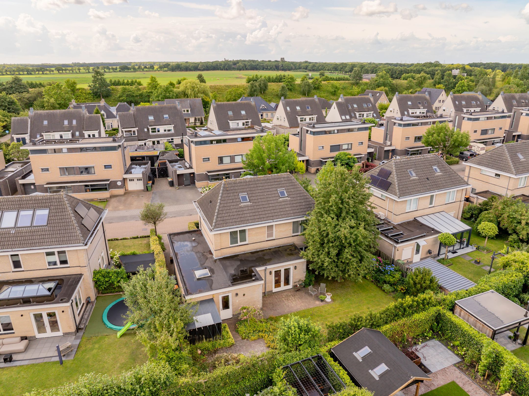 Photo 48 of Meerval 24