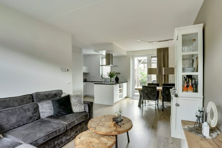 Foto 12 van Getfertplein 74