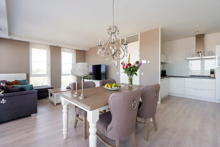 Photo 8 of Vertrekspoor 67