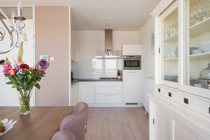 Photo 9 of Vertrekspoor 67