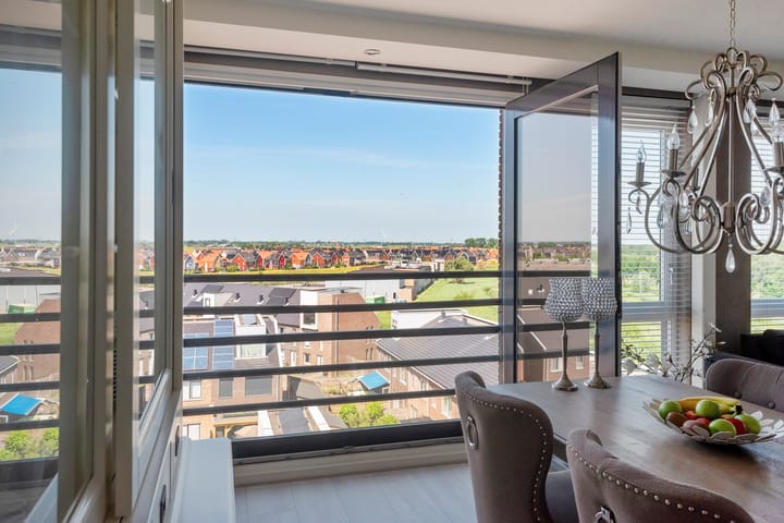 Photo 14 of Vertrekspoor 67