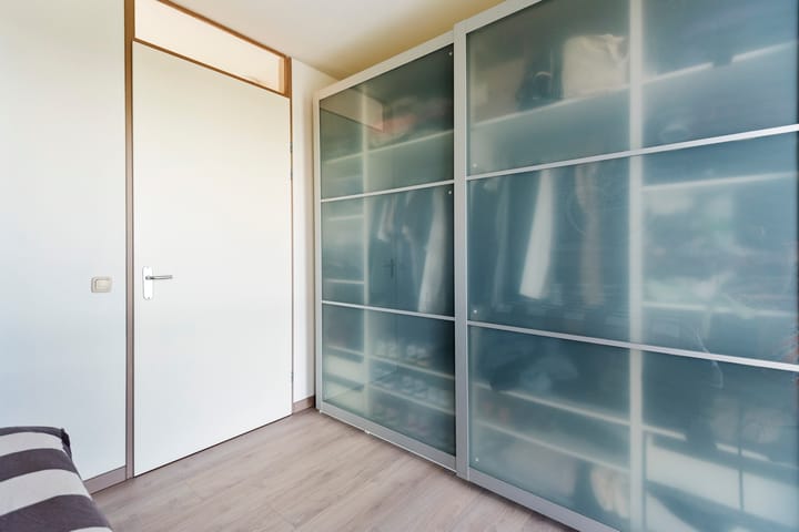 Photo 16 of Vertrekspoor 67