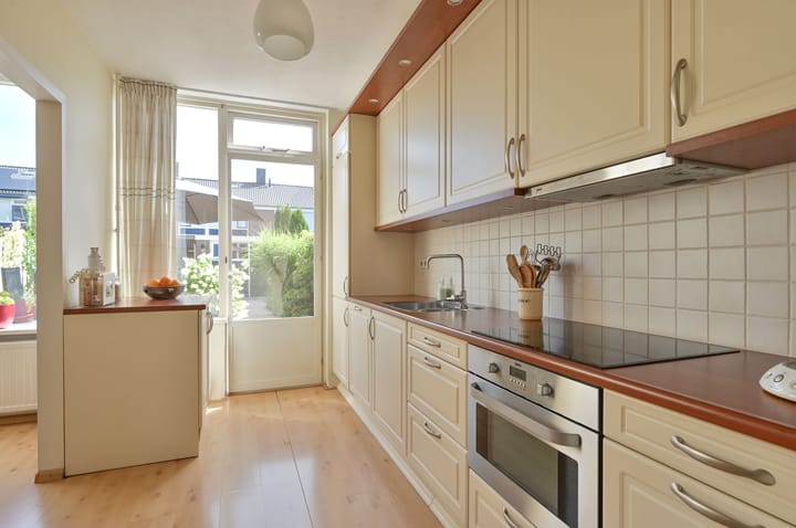 Foto 5 van Hagedoornstraat 14