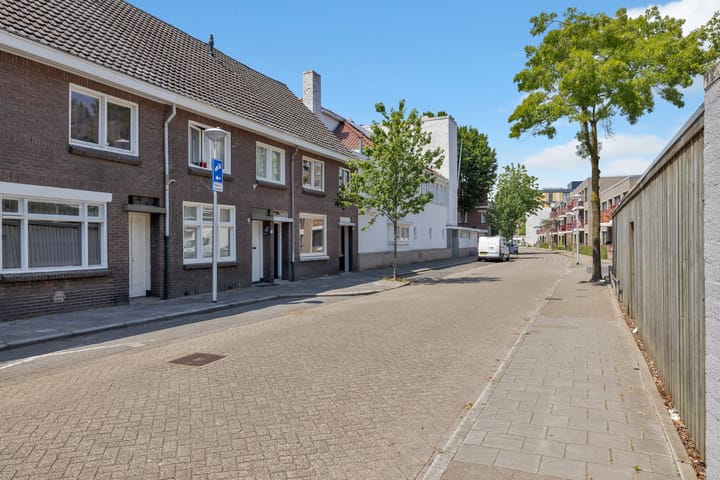 Rosa Manusstraat 9