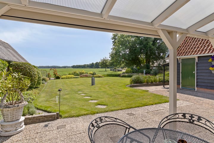 Photo 35 of Meyerweg 10