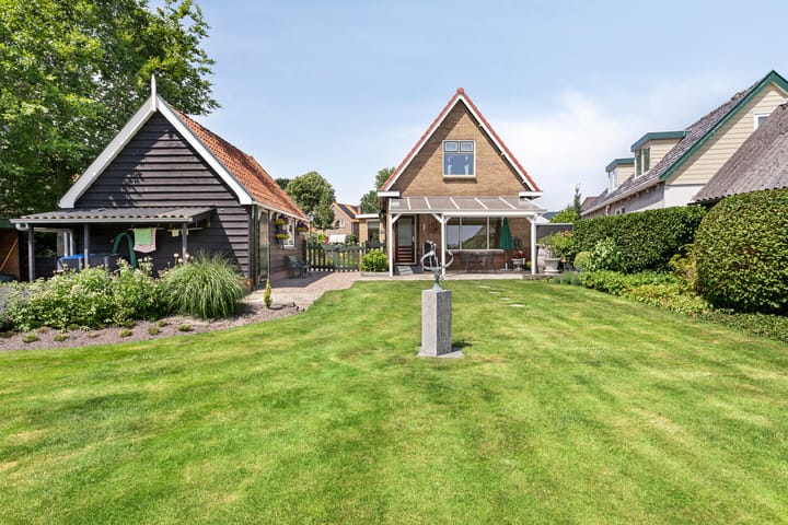 Photo 46 of Meyerweg 10