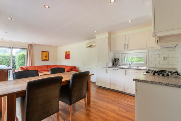 Foto 15 van Rijksstraatweg 186-471