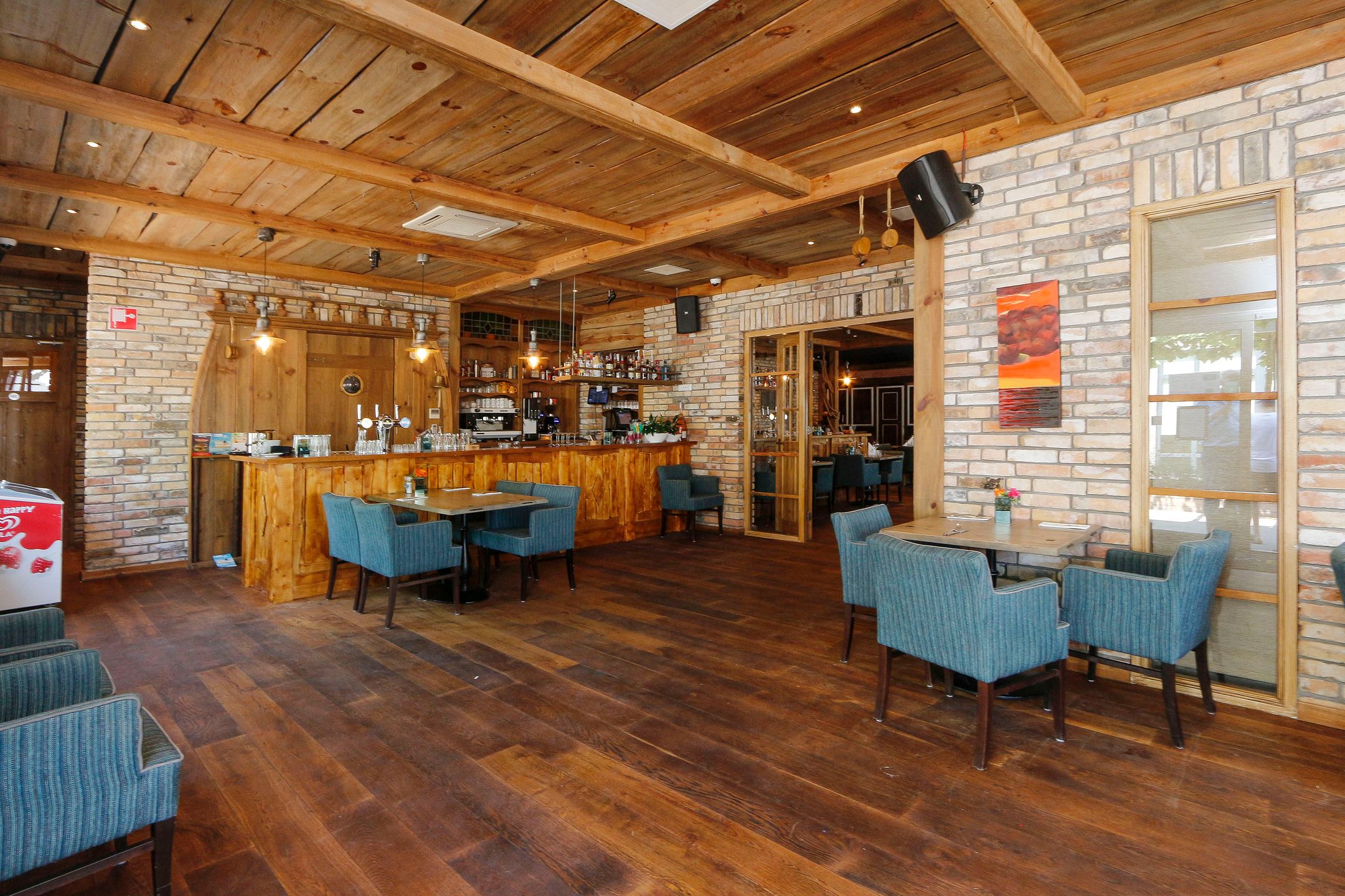 Foto 36 van Rijksstraatweg 186-471