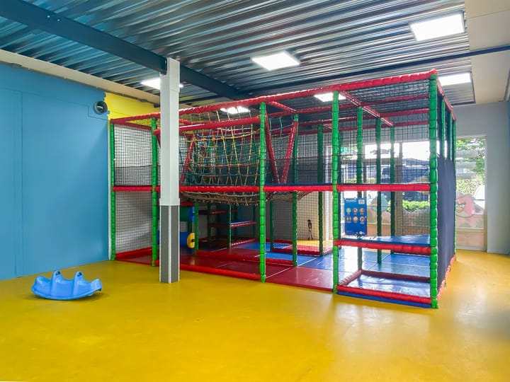 Foto 56 van Rijksstraatweg 186-471