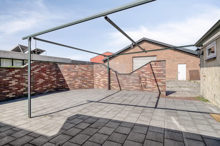 Photo 45 of Bedrijfsstraat 5