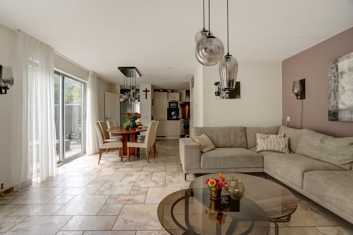 Foto 8 van Finnjolstraat 22