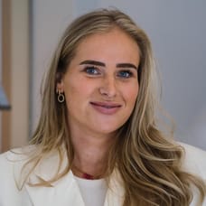 Kirstin Mantje - Commercieel Medewerker