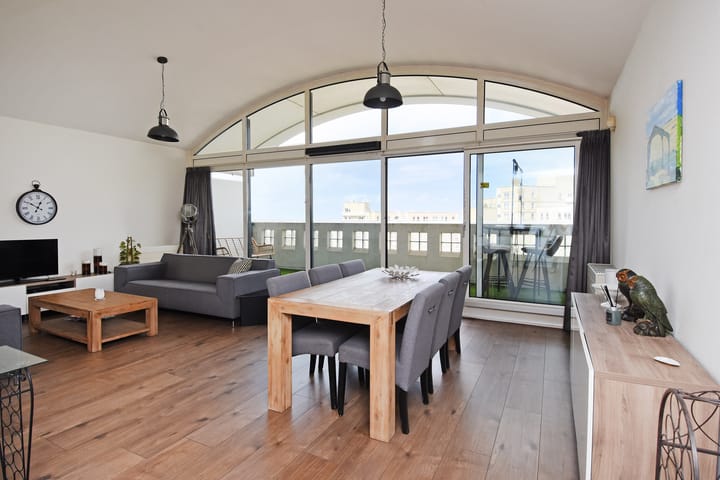 Foto 4 van Palaceplein 136