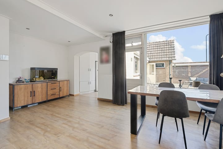 Foto 6 van Leliestraat 23