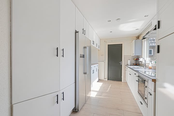 Foto 8 van Leliestraat 23