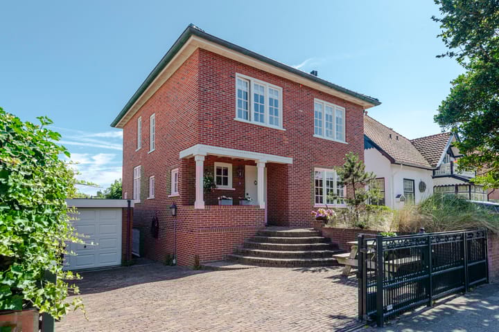 Foto 1 van Brederodestraat 73