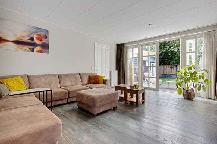 Foto 2 van Hoofdweg 238