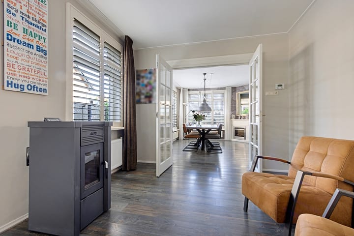 Foto 14 van Hoofdweg 238